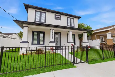 New construction Single-Family house 2328 W La Salle St, Tampa, FL 33607 - image