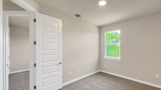 New construction Single-Family house 2108 Ridge Runner Dr, Georgetown, TX 78628 null- photo 28 28