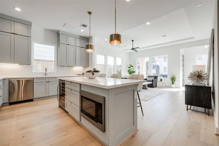 New construction Single-Family house 411 W Drew St, Houston, TX 77006 null- photo 12 12