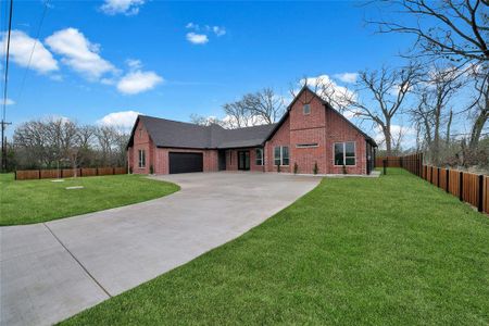 New construction Single-Family house 1313 Kanakoa Dr, Tool, TX 75143 - image