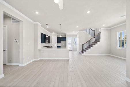 New construction Single-Family house 3905 Peacock Isle Dr, Dickinson, TX 77539 - image 13
