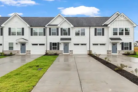 New construction Single-Family house 416 Nickel Hill Wy, Greenville, SC 29611 plan Move-In Ready Nassau Cove - image