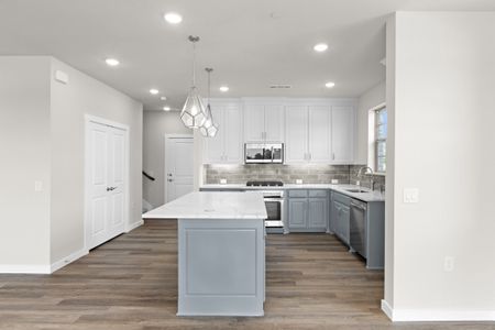 New construction Single-Family house 2892 Enfield, The Colony, TX 75056 plan Turnberry - image 8