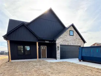 New construction Single-Family house 7605 Bellhop Dr, Fayetteville, NC 28306 - image