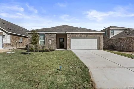 New construction Single-Family house 1240 Fox Wing Wy, New Braunfels, TX 78132 plan Santana - image