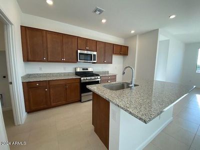 New construction Single-Family house 25214 N 156Th Ln, Surprise, AZ 85387 3502- photo 9 9