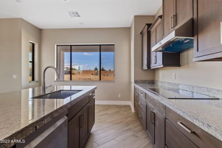 New construction Single-Family house 2526 W Fernwood Dr, Phoenix, AZ 85086 null- photo 10 10