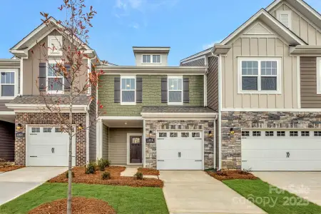 New construction Townhouse house 1018 Overbrook Pl, Wingate, NC 28174 - image