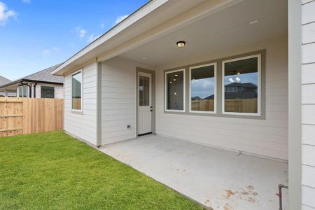 New construction Single-Family house 32022 Meadowlake Mews Ln, Hockley, TX 77447 Edison- photo 18 18