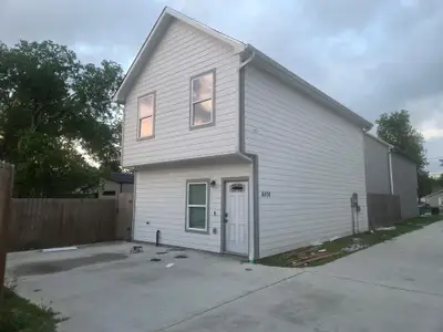 New construction Single-Family house 4009 King St, Houston, TX 77026 - image