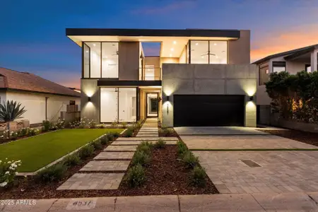 New construction Single-Family house 4537 E Montecito Ave, Phoenix, AZ 85018 - image