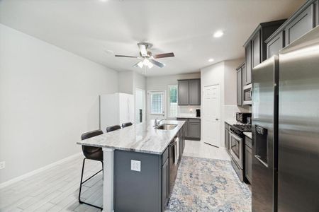 New construction Single-Family house 320 Lane Emerald Thicket, Huffman, TX 77336 null- photo 12 12
