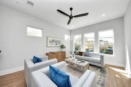 New construction Single-Family house 4812 Cochran St, Unit A, Houston, TX 77009 - image 11