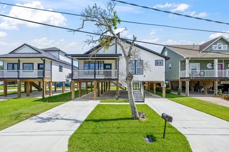 New construction Single-Family house 226 S Y St, La Porte, TX 77571 - image