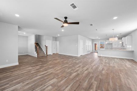 New construction Single-Family house 10907 Rochelle, Grand Prairie, TX 75052 Mathis- photo 8 8