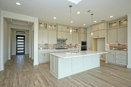 New construction Single-Family house Bertram, TX 78605 plan Ingram II - image 8
