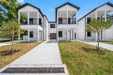 New construction Townhouse house 7015 N Central Ave, Unit B, Tampa, FL 33604 - image