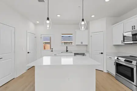 New construction Single-Family house 2540 Violet Theo Ln, Round Rock, TX 78665 plan The Wicklow - image 10