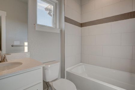 New construction Townhouse house 6248 Vernazza Wy, Windsor, CO 80550 plan Belmar - image 5