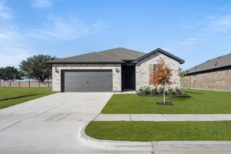 New construction Single-Family house 107 Manchester Dr, Cleburne, TX 76031 - image