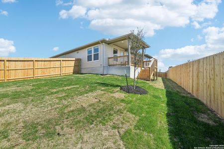 New construction Single-Family house 108 Shelton Pass, Cibolo, TX 78108 The Henderson (C404)- photo 40 40