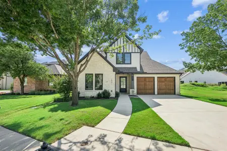 New construction Single-Family house 204 Pecan St, Roanoke, TX 76262 - image