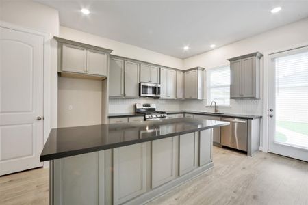 New construction Single-Family house 2517 S Houston Ave, Pearland, TX 77581 plan Allen-A - image 8