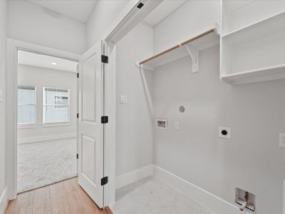 New construction Single-Family house 4816 Cochran St, Houston, TX 77009 - image 20