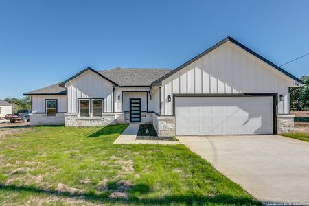 New construction Single-Family house 16712 Tapatio St, Atascosa, TX 78002 null- photo 0 0