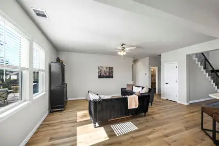 New construction Single-Family house 427 Shoreview Dr, Conroe, TX 77303 - image 13