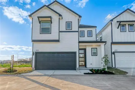 New construction Single-Family house 8918 Grovner Pl, Houston, TX 77055 null- photo 0