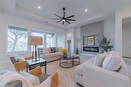 New construction Single-Family house 101 Woodstock Cir, Spicewood, TX 78669 - image 6