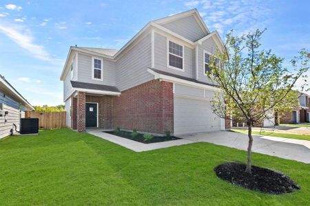 New construction Single-Family house 118 Rosings Pl, Fort Worth, TX 76140 The Lowry- photo 1 1