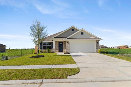 New construction Single-Family house 2265 N Post Oak Cir, Dayton, TX 77535 - image