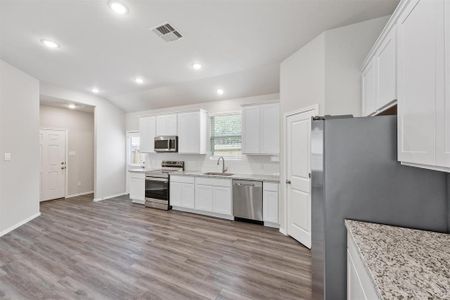 New construction Single-Family house 11216 Danny Ln, Willis, TX 77318 null- photo 5 5