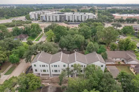 New construction Single-Family house 5024 Winnetka St, Unit C, Houston, TX 77021 - image