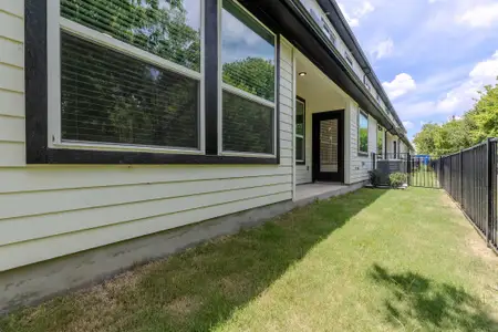 New construction Townhouse house 2600 Gattis School Rd, Unit 1006, Round Rock, TX 78664 - image 4