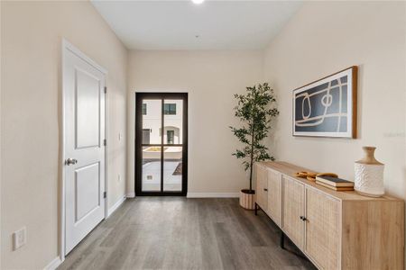 New construction Townhouse house 4344 Cambio Gardens Ct, Tampa, FL 33610 - image 4