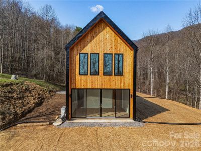 New construction Single-Family house 710 Kendal Dr, Leicester, NC 28748 - image