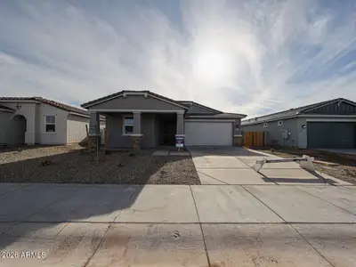 New construction Single-Family house 40025 W Sparks Ln, Maricopa, AZ 85138 plan Erie - image