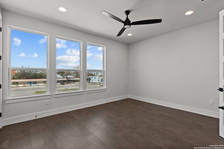 New construction Single-Family house 118 Playmoor St, San Antonio, TX 78210 - photo 5 5