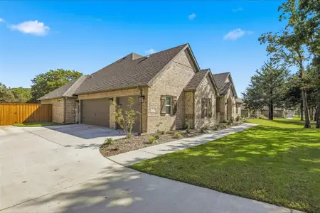 New construction Single-Family house 2021 Crystal Palace Blvd, Alvarado, TX 76009 plan Sabine - image
