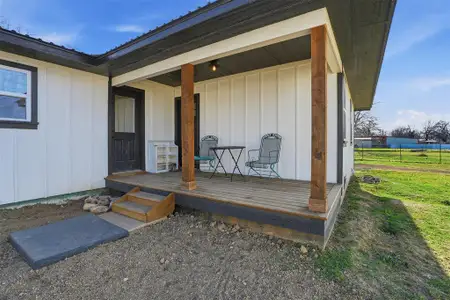 New construction Single-Family house 414 Fannin St, Millsap, TX 76066 - image