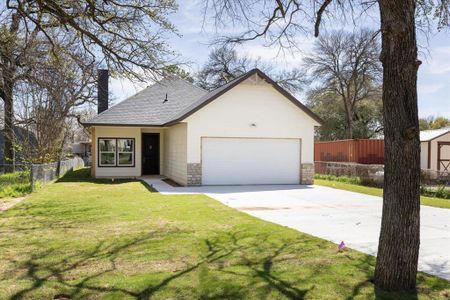 New construction Single-Family house 4403 N Port Ridglea Ct, Granbury, TX 76049 - image