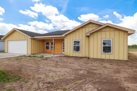 New construction Single-Family house 1001 Savage Wy, Clyde, TX 79510 - image