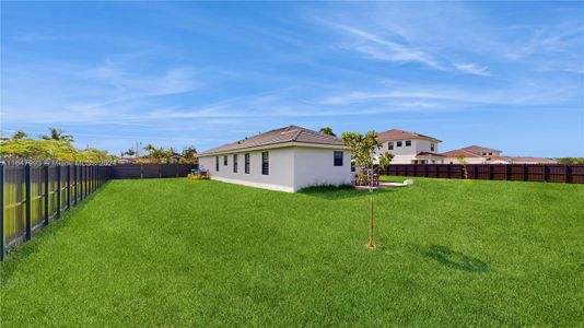 New construction Single-Family house 31067 Sw 193Rd Ave, Homestead, FL 33030 - photo 20 20