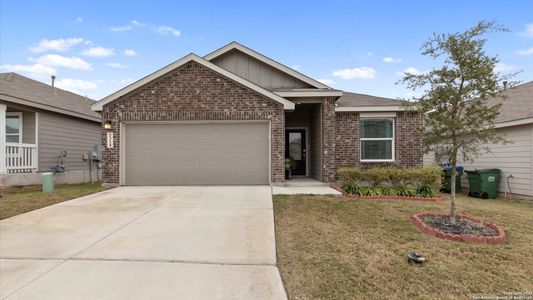 New construction Single-Family house 5318 Basil Chase, Saint Hedwig, TX 78152 - photo 0