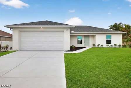 New construction Single-Family house 105 Nw 9Th Ter, Cape Coral, FL 33993 plan The Seabreeze Cove - image