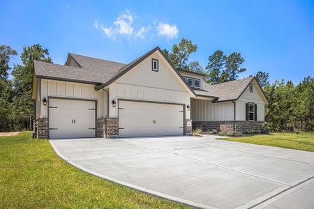 Gorgeous Brand New 1 Story Home!  Home will be completed approx 9/30/2024. Pictures are representation of the "Seabury" plan. Actual colors and selections may vary! Call today to preview your Dream Home!