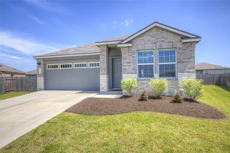 New construction Single-Family house 117 Winged Foot Ct, San Marcos, TX 78666 - image